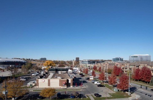 South Central Omaha Hotel | Aloft by Marriott Omaha Aksarben Village