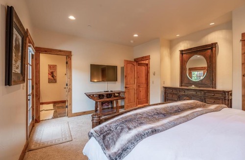 Big Sky House | Alpenglow 34A