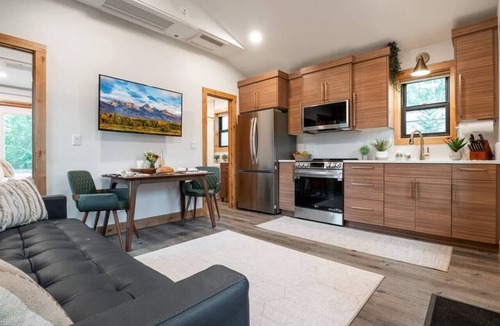Victor House | Alpenhaus | Ski Jackson & Targhee