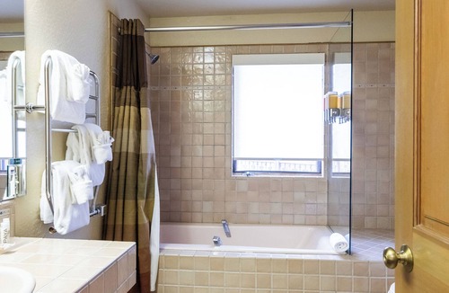 Teton Village Hotel | Alpenhof