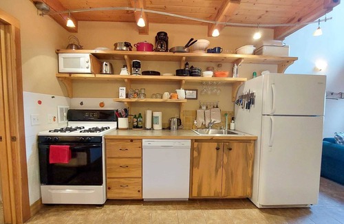 Mazama Cabin | Alpine View Cabin at Timberline Meadows in Mazama