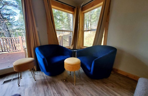 Star Valley Ranch Cabin | Altitude Adjustment awaits! Large and spacious, perfect for a family getaway