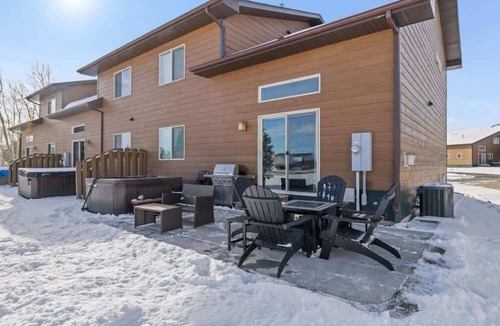 Red Lodge House | Altitude Adjustment
