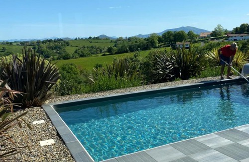 La Bastide-Clairence Bed & Breakfast | Ama Lur