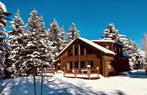 Hailey House | Amazing Log Home Retreat Hailey-Sun Valley close