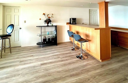 University Place House | Amazing Panoramic Water Views, Enjoy Sunsets & Relax in Tacoma area