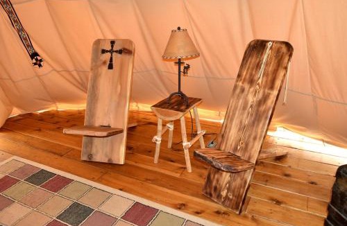 Republic House | Amazing Tipi Rental for the Perfect Camping Getaway in Republic, Washington