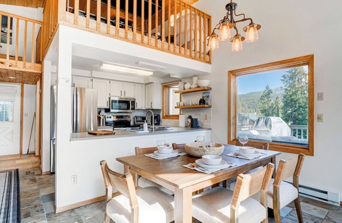 Big Sky Condo | Amazing Views, Large Balcony, Hot Tub & Sauna, 3 beds, Cozy Condo in Big Sky!