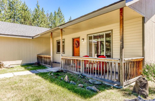 Oregon Water Wonderland House | Among the Trees