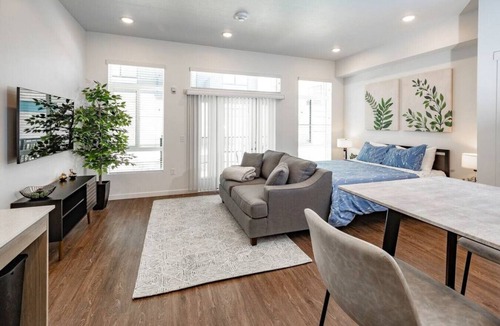 North Salt Lake Apartment | Apartment 2102 · Luxury style studio 1 bath apartment
