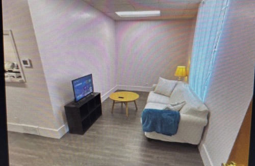 Sheldon Apartment | Apartment number three on 10th