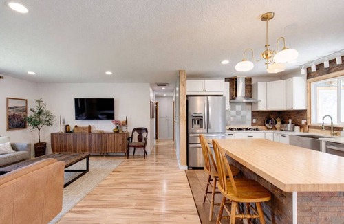 Idaho Falls House | Apple Orchard Retreat