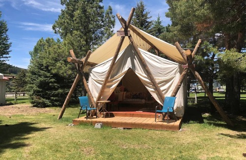 Palisades RV Rental | Arabian nights Luxury suite, Glamping tent