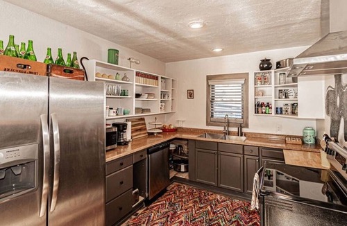 Pocatello House | Artful Cake House Retreat | Trails & Park Nearby
