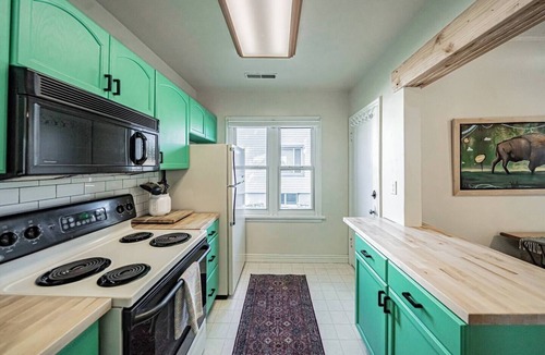 Pocatello House | Artistic haven near ISU | Eclectic vibes