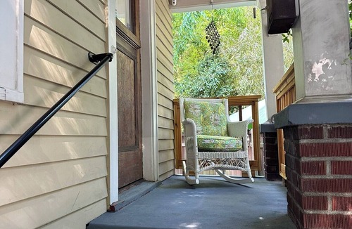 Ballard House | Artsy Ballard 2BD/2BA Craftsman - spacious, walkable, modern comfort