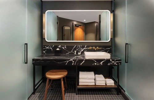Downtown Salt Lake City Hotel | Asher Adams, Autograph Collection