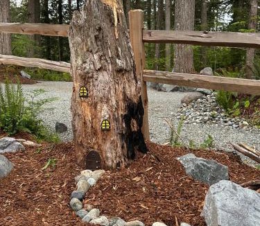 Ashford Villa | Ashford Chalet Luxury Cabin 10 min from Mt Rainier Hot Tub Sauna Fire Pit Playground