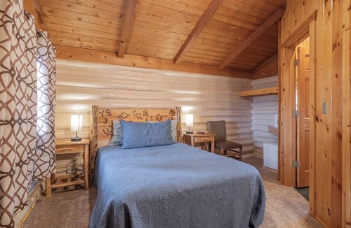 Ashton House | Ashton Log Cabin #2