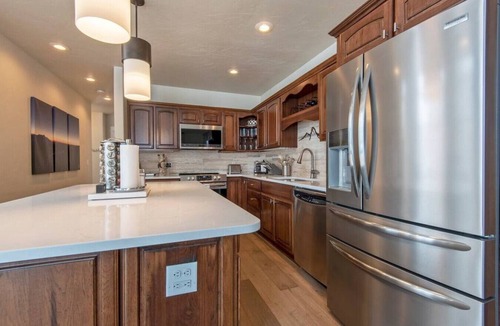 Driggs Villa | Aspen Pointe Glass House on Ski Hill Road Driggs, ID