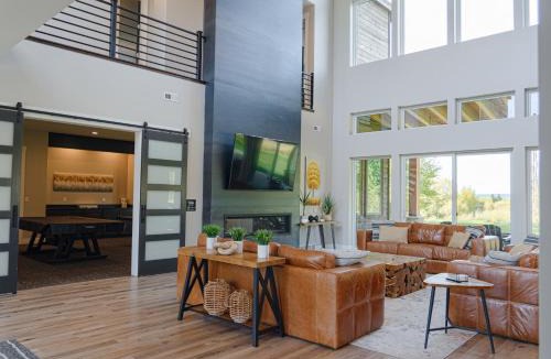Ashton Cabin | Aspen Shores Lodge - Luxury Mountain Experience!
