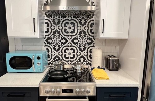 Cliff - Cannon Apartment | Awesome Discounts! Monthly, Weekly - Hospitals