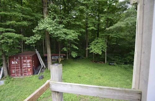 Noblesville Apartment | Backwoods Studio: 11.6ac Forest
