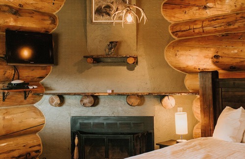 West Yellowstone House | Bar N Ranch