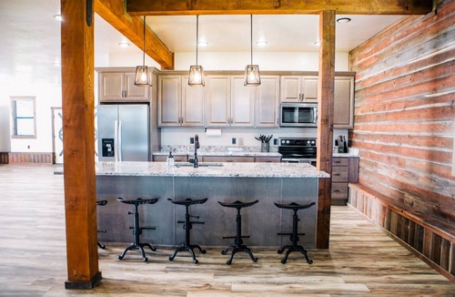 Dingle House | Barndominium with New indoor Gym located 8 miles from North shore of Bear Lake.