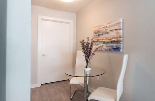 Downtown Jackson Apartment | Barsala | Charming studio with pool; conveniently-located, self check-in