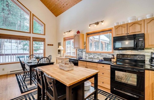 Leavenworth Cabin | Base Camp Lodge - First-Rate Adventure Base