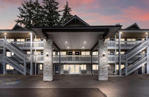Puyallup Hotel | Basecamp Puyallup a Travelodge by Wyndham