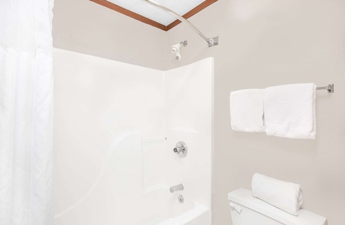 Boone Hotel | Baymont by Wyndham Boone