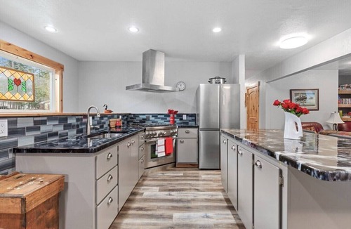 Bayview House | Bayview Escape