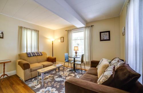 Adrian House | BBQ, Fire Pit & Yard: Family Home in Adrian