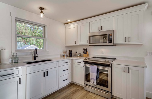 Lagoon Point House | Beach Access, Deck: Waterfront Whidbey Island Home
