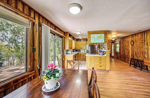 Gig Harbor Cottage | Beach Access Historic Cabin on Henderson Bay!