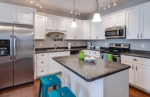 Celina Apartment | Beach Club Escape - Unit 304: 3 bed/2 bath Lakeside Condo!