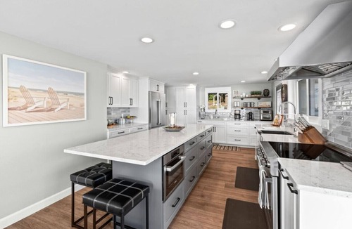 West Hills House | Beach house w/Kayaks & Game Room!