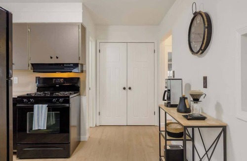 Beachwood-Bluffton House | Beach St Escape-Hot tub-5min Walk to the Beach