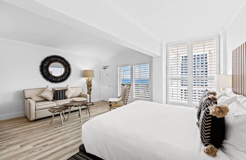 Pompano Beach Resort | Beachcomber Resort & Club