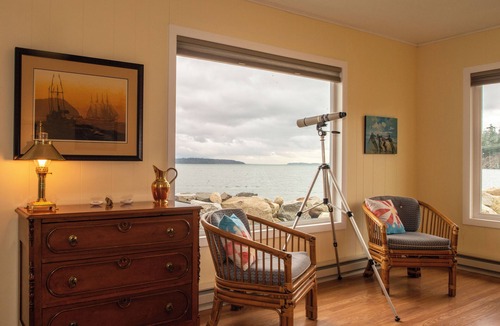 Lummi Island House | Beachfront Home with Sunrise & Mt. Baker Views
