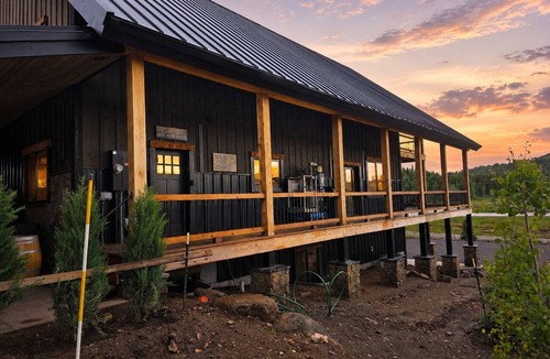 Island Park Cabin | Bear Creek Lodge+Wifi+Hotub+Sauna+AC+12minstoYNP