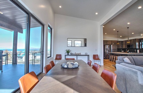 Sweetwater House | Bear Lake Hillside Retreat - POOL ACCESS with Ideal Beach. New Construction!