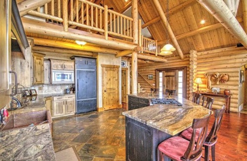 Fish Haven Cabin | Bear Lake Paradise: Sleeps 20 Guests!
