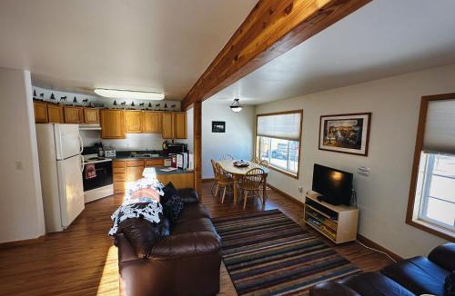 Red Lodge House | Beartooth Montana Getaway