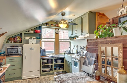 Holmesville Apartment | Beatrice Studio w/Fire Pit: Near Golf!