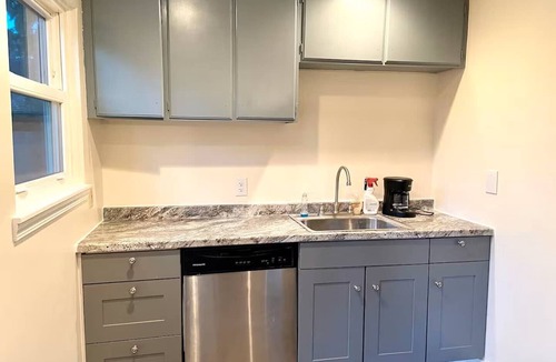 Alderwood Manor House | Beautiful 4-bedroom house in Lynnwood perfect for your getaway