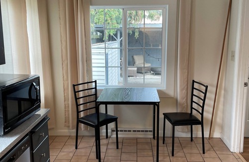 South Tacoma House | Beautiful 4-bedroom house with AC in Tacoma
