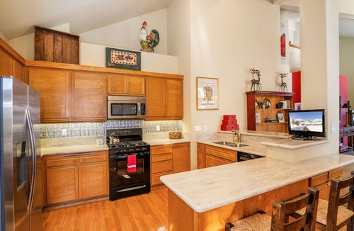 Elkhorn Village Condo | Beautiful 4 Bedroom condo on golf course in Sun Valley